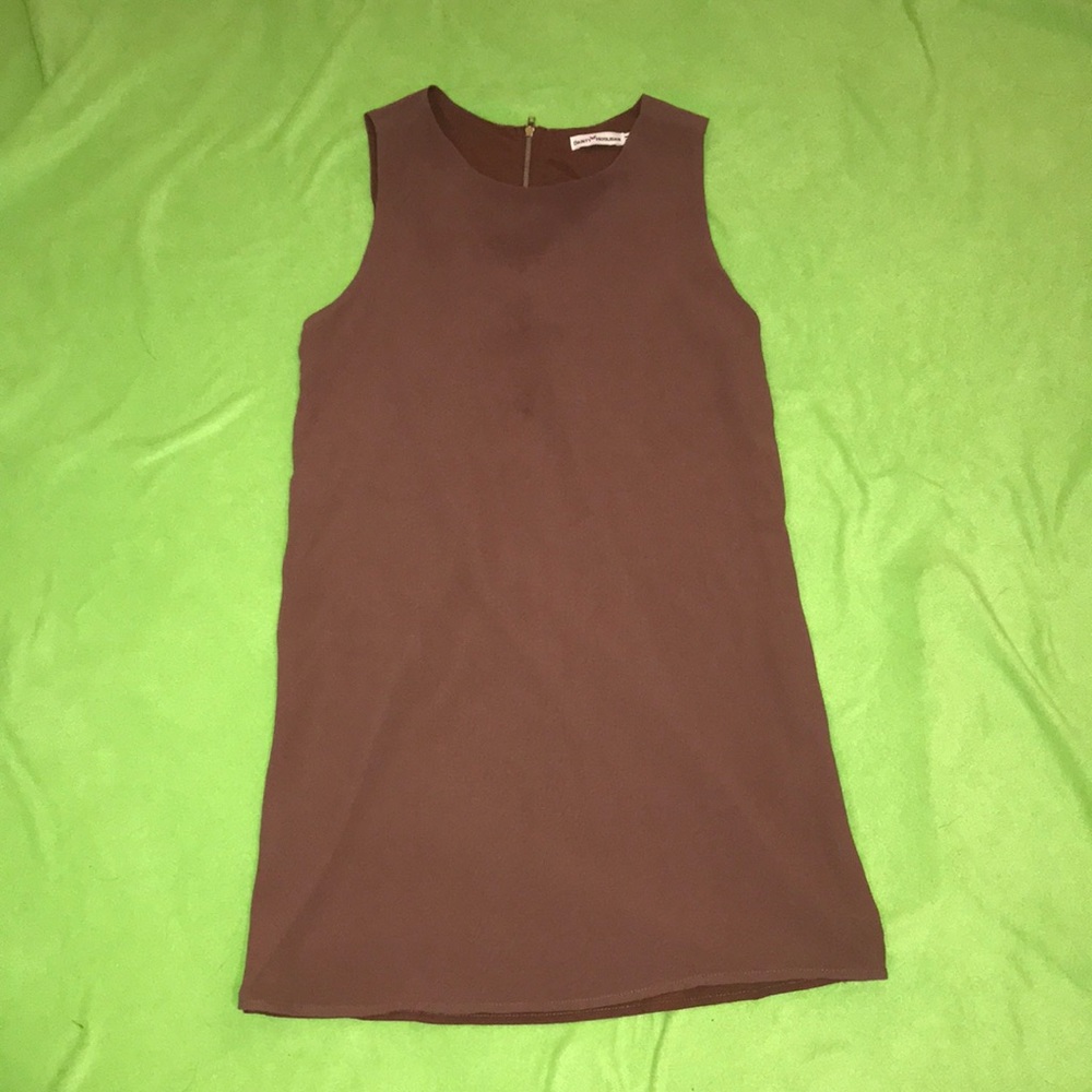 Brown dress